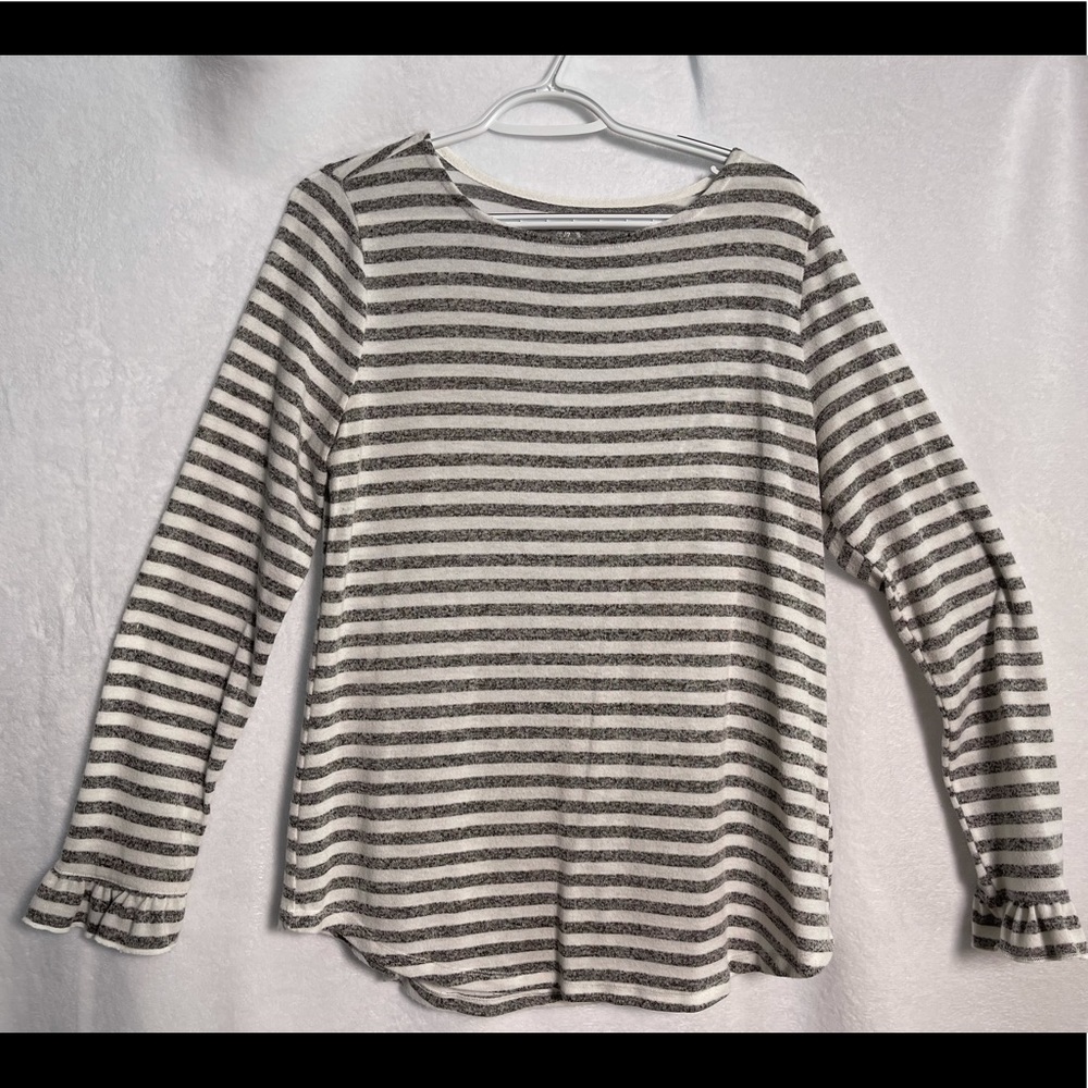 Maurices 24/7 Long Sleeve Shirt